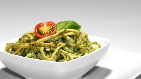 Tagliatelle mit pikantem Weißkohl