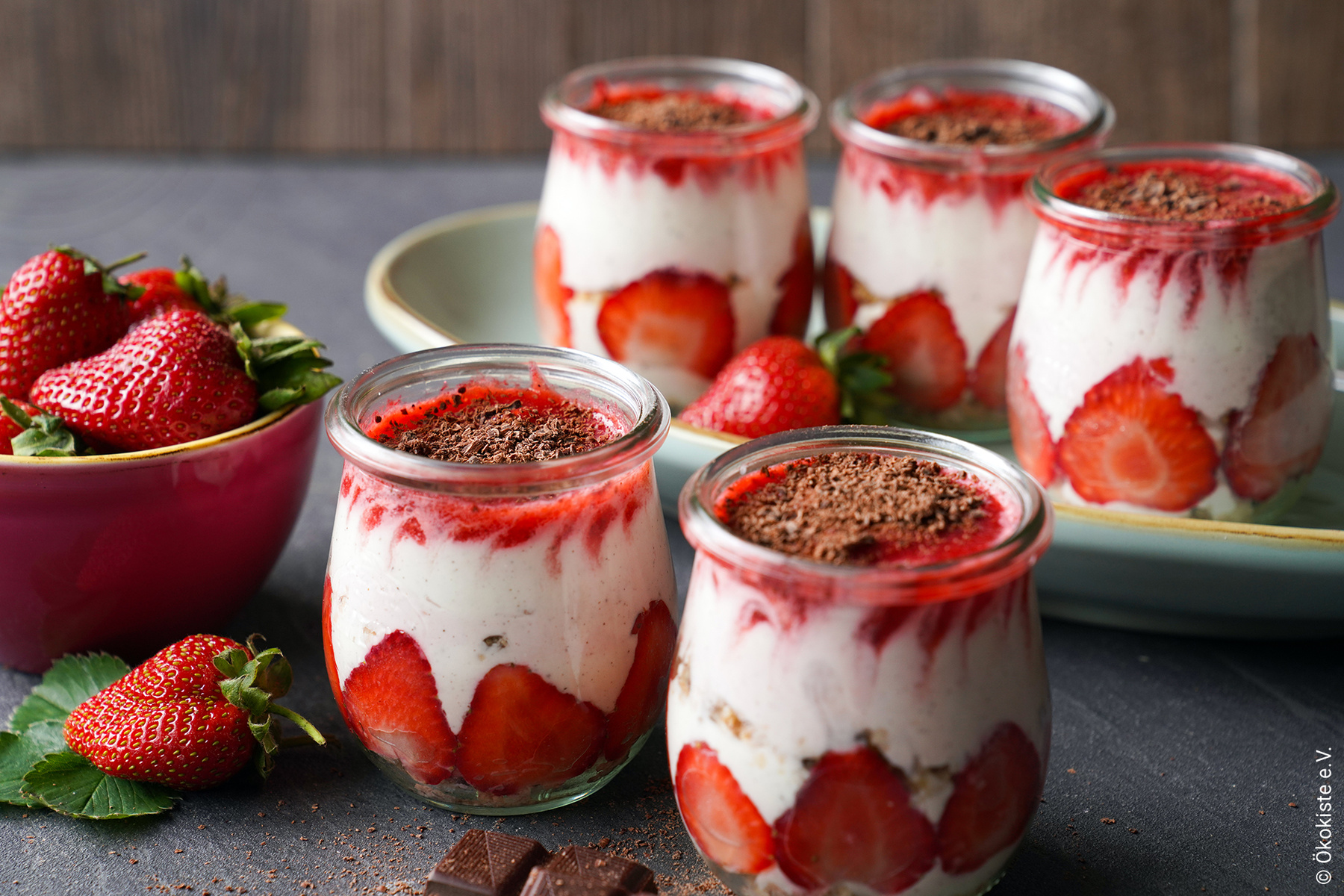 Erdbeer-Schicht-Dessert