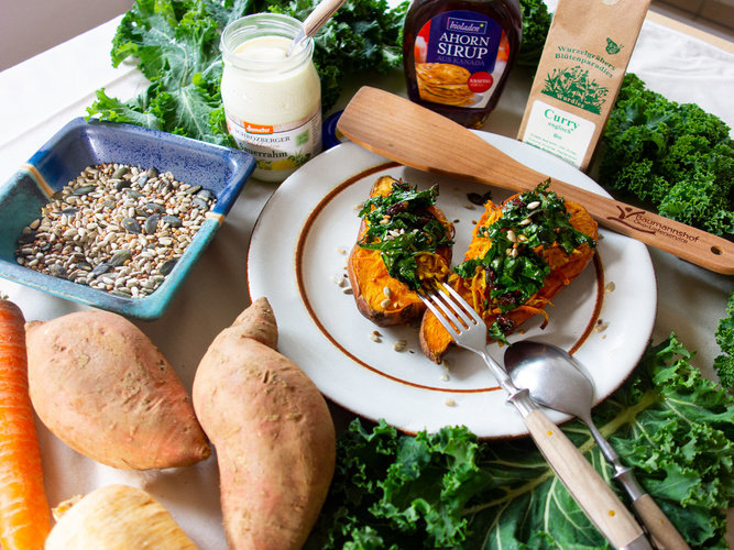 Süßkartoffeln mit Grünkohl-Krönchen