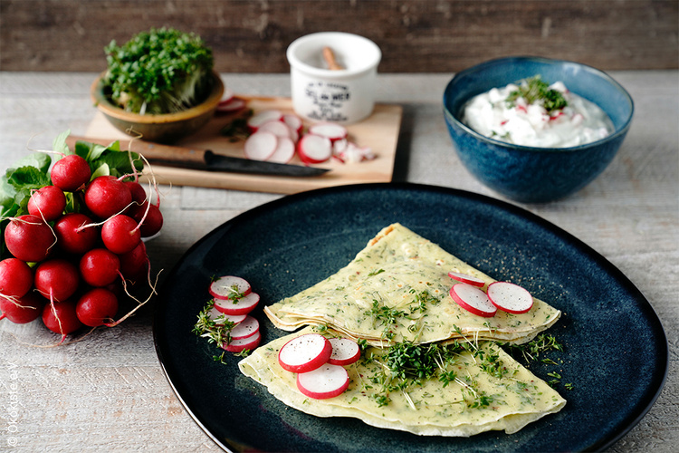 Kressepfannkuchen mit Dip