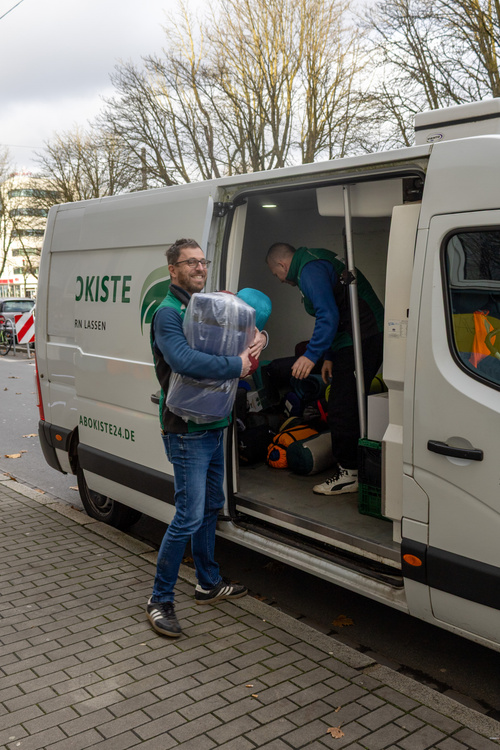 Übergabe Schlafsäcke