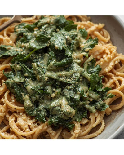 Rezeptbild für Brennnessel-Spinat mit Nudeln