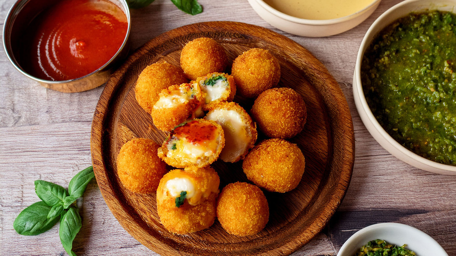 Rezeptbild für Arancinis mit veganem Käse