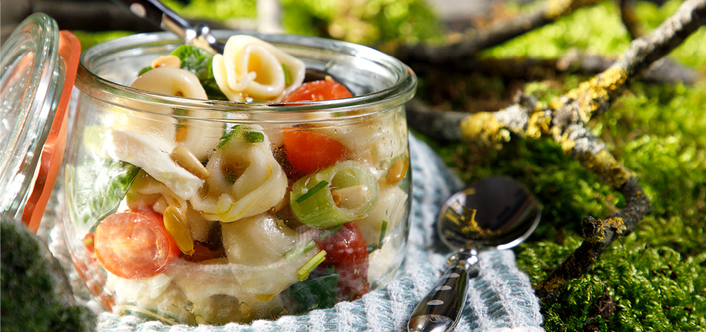 Mediterraner Tortellinisalat