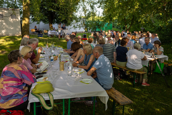 Besuch auf dem Biohof Schulz-Wethmar
