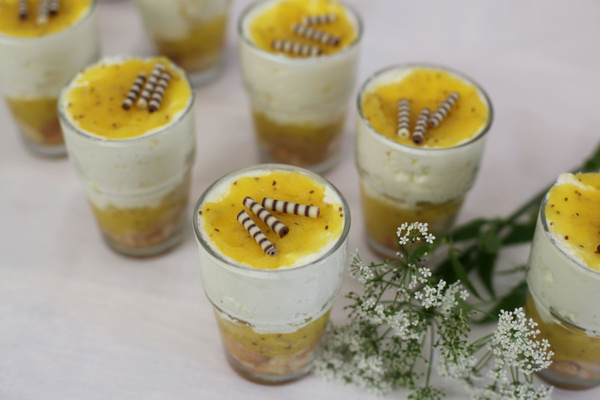 Mitarbeiter der AboKiste in der Metzgerei