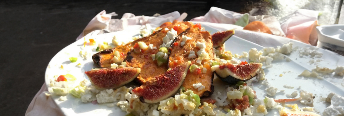 Süßkartoffeln mit marinierten Feigen